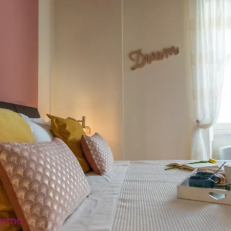 Apartment Serafini 2 Con Piscina 20km Dal Mare By Yohome *