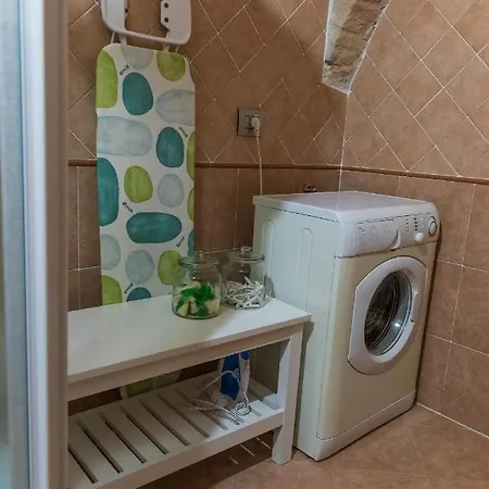 Apartment Serafini 2 Con Piscina 20km Dal Mare By Yohome